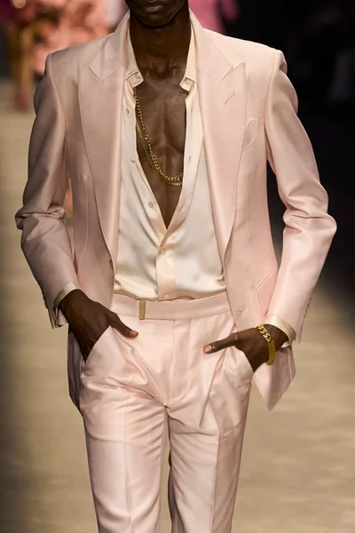 Look 71